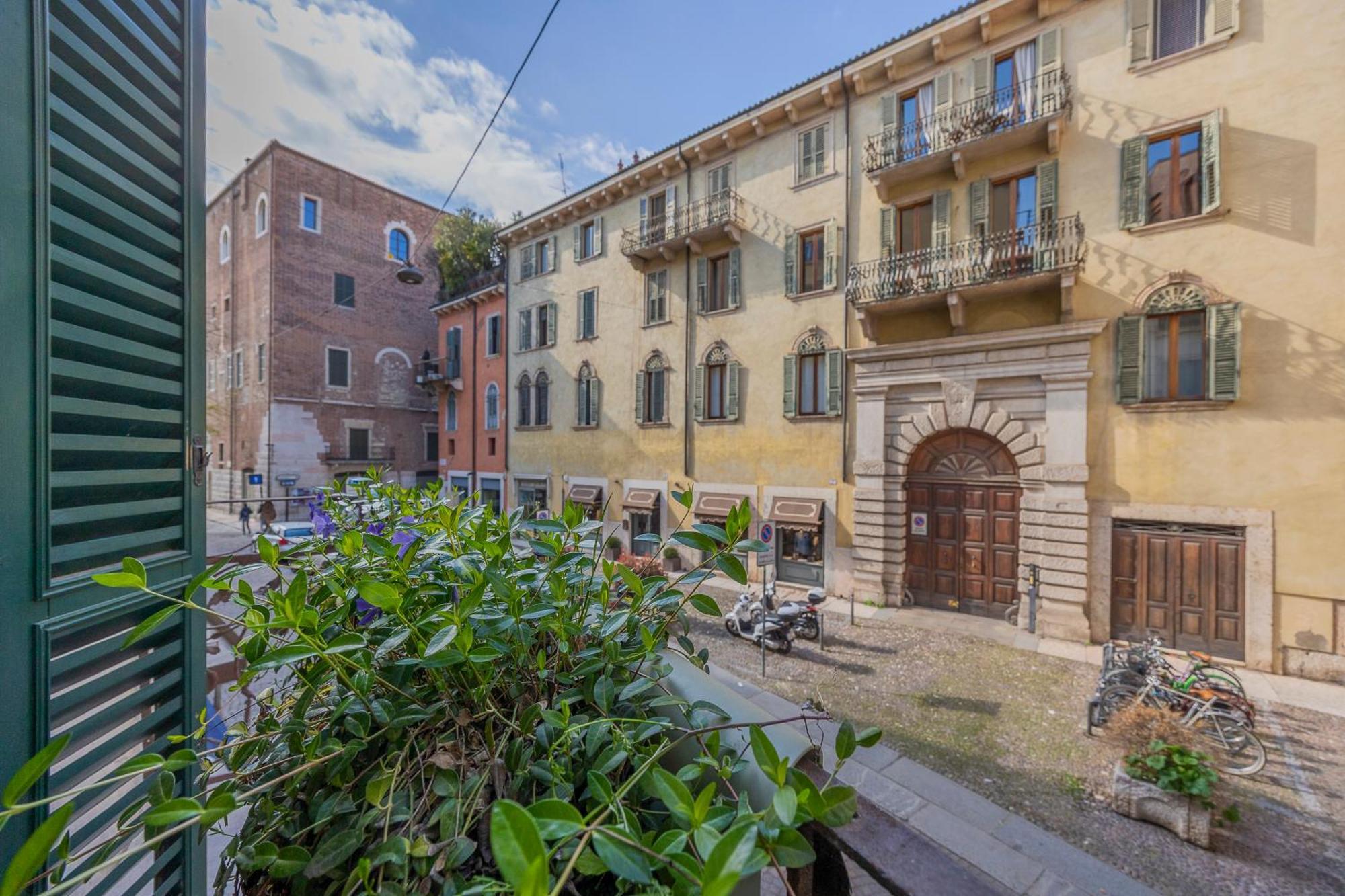 Domus Largo Pescheria Verona Dış mekan fotoğraf